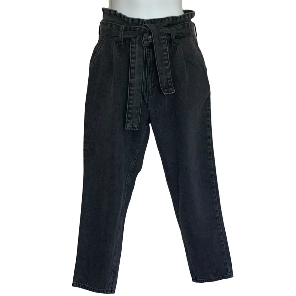 BDG | Urban Outfitters Black High Waist Belted Paperbag  Mom Jeans Sz 27